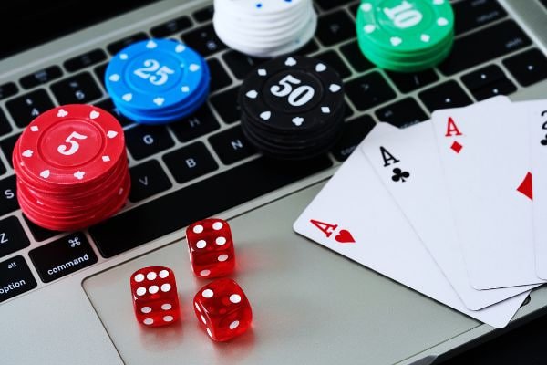sawan365 လောင်းကစား Myanmar ဘောလုံးပွဲ MMK Bet တင်မှု Sportsbook